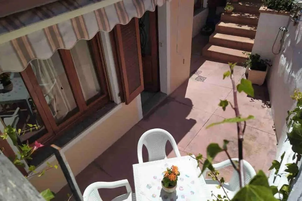 Casa Maddalenina Con Giardino, Vicino Al Mare! Apartment La Maddalena  Italy