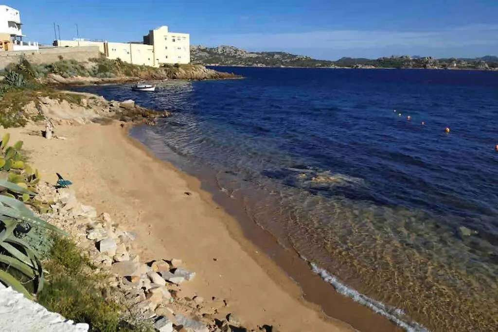 Casa Maddalenina Con Giardino, Vicino Al Mare! Apartment La Maddalena  Italy